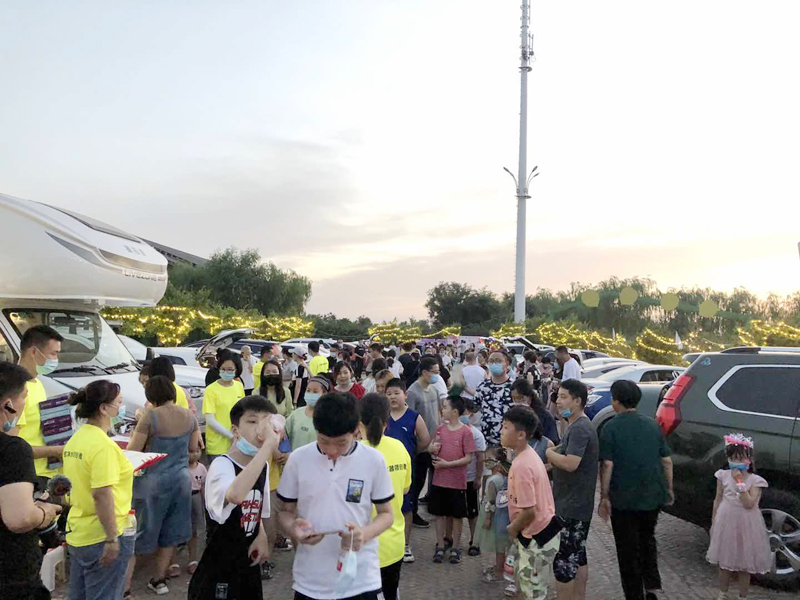 夏令營挑戰(zhàn)地攤經濟,覽眾房車不一樣的活動 夏令營挑戰(zhàn)地攤經濟,覽眾房車不一樣的活動