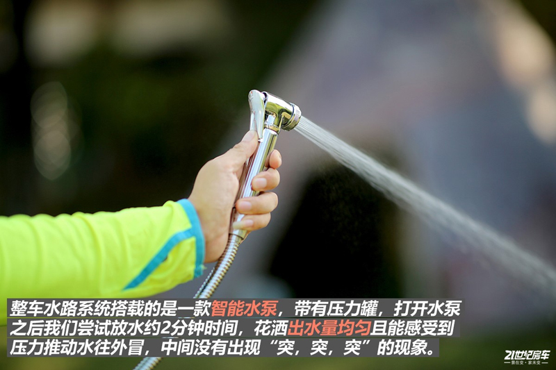 打響第二炮!搶先實拍體驗覽眾自由炮-B皮卡四驅房車 打響第二炮!搶先實拍體驗覽眾自由炮-B皮卡四驅房車