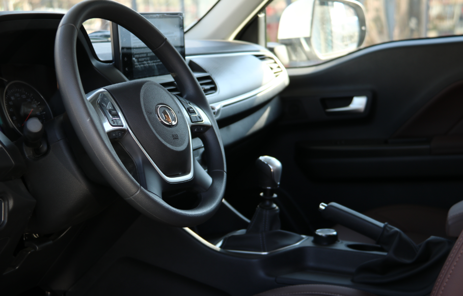 分時四驅、超大空間、一代經典——風駿C7！