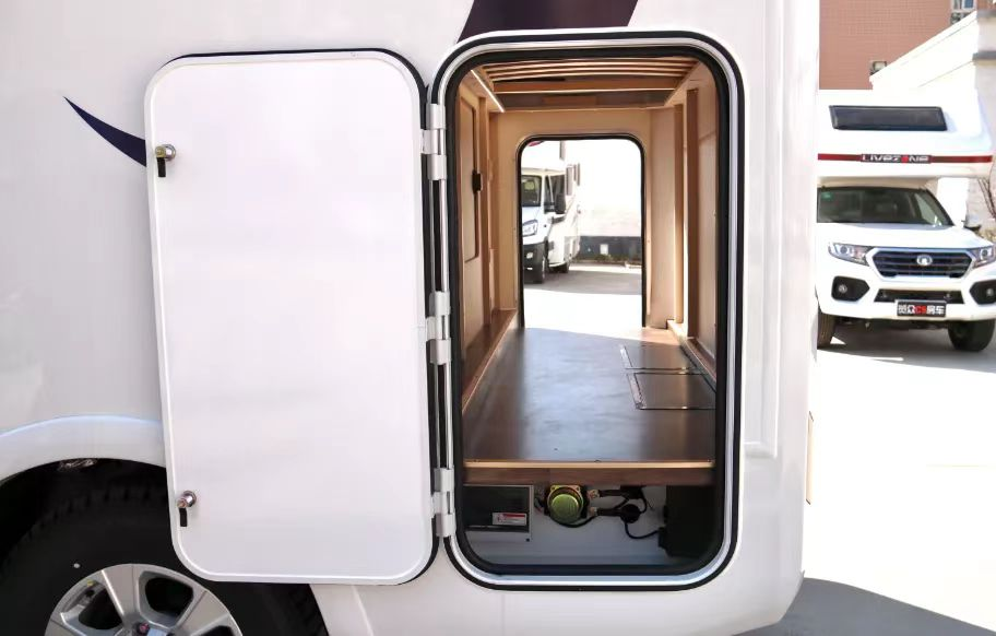 風駿C7珍藏版27.88萬包牌帶回家，退市絕版，僅剩12臺！