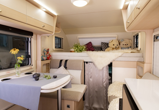 這樣的汽油四驅房車，還能上京牌